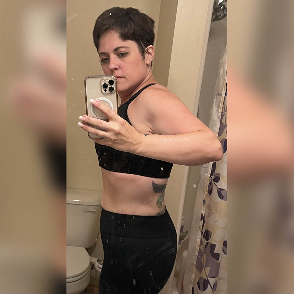 Julia Carter's weight loss transformation from 275 lbs to 165 lbs!